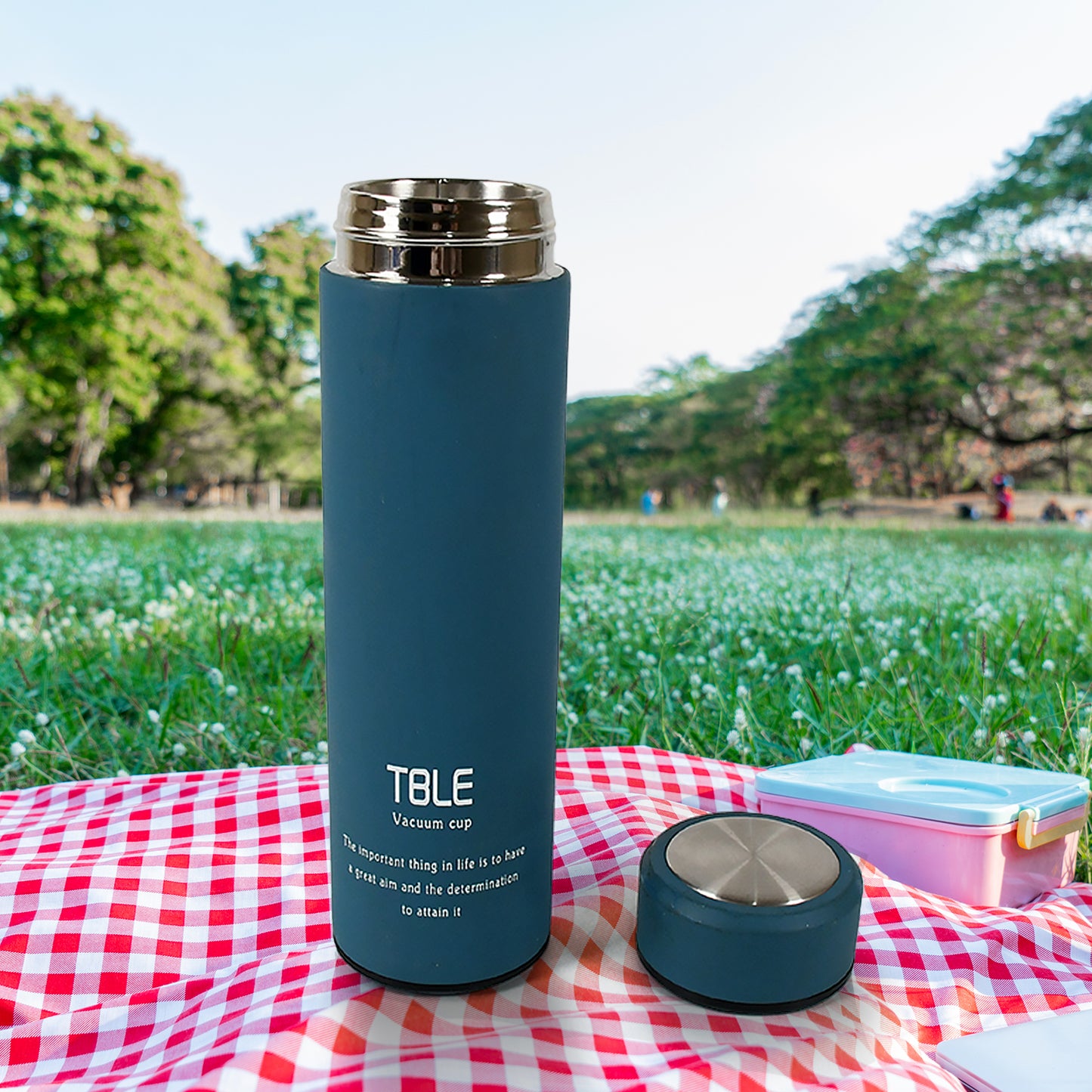 Never Spill Again – The Ultimate Durable Water Bottle for Active Lifestyles
