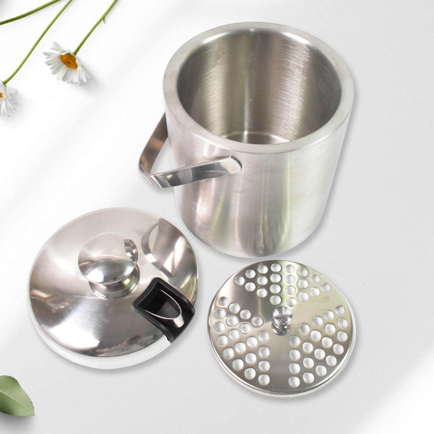 Stainless Steel Ice Bucket – Double-Walled, 1.3L Capacity with Strainer & Tongs