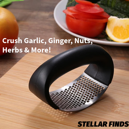 “SmashMaster Pro: Universal Kitchen Crusher for Garlic, Ginger, Nuts, Herbs & More! Heavy-Duty Stainless Steel – 10-Second Prep, Zero Hassle!”